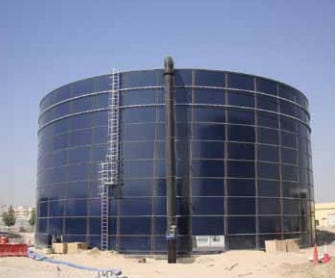 treated-water-storage-tanks-help-transform-desert-into-lush-green-dubai-investments-park1